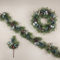 18" ICED PINE, EUCALYPTUS & BLUE BERRIES PICK
