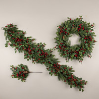 20" HOLLY, PINE & BERRY PICK