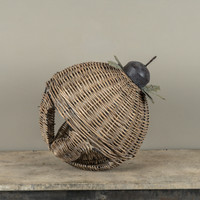 14.25" WICKER SLEIGH BELL W/ HOLLY