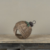 8.25" WICKER SLEIGH BELL W/ HOLLY