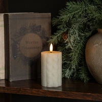 4" CREAM SWEATER 3D FLAME CANDLE