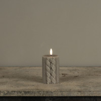4" TAUPE SWEATER 3D FLAME CANDLE
