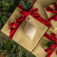 6" CREAM FLOCKED FINIAL ORNAMENT