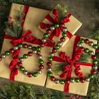 6' GREEN, RED & SILVER BALL GARLAND