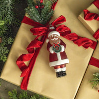 SANTA HOLDING WREATH ORNAMENT
