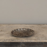 8.25" METAL SCALLOPED TRAY