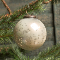 4" WHITE KUGEL ORNAMENT
