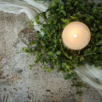 14" VINCA LEAF CANDLE RING