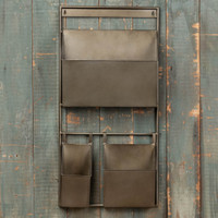 METAL WALL POCKET ORGANIZER