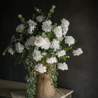 26" WHITE SCABIOSA SPRAY