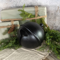 8.25" BLACK SLEIGH BELL