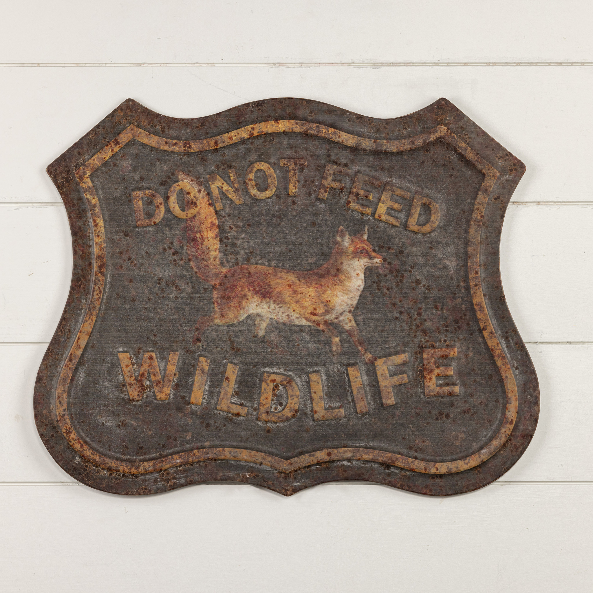Do Not Feed Wildlife Sign