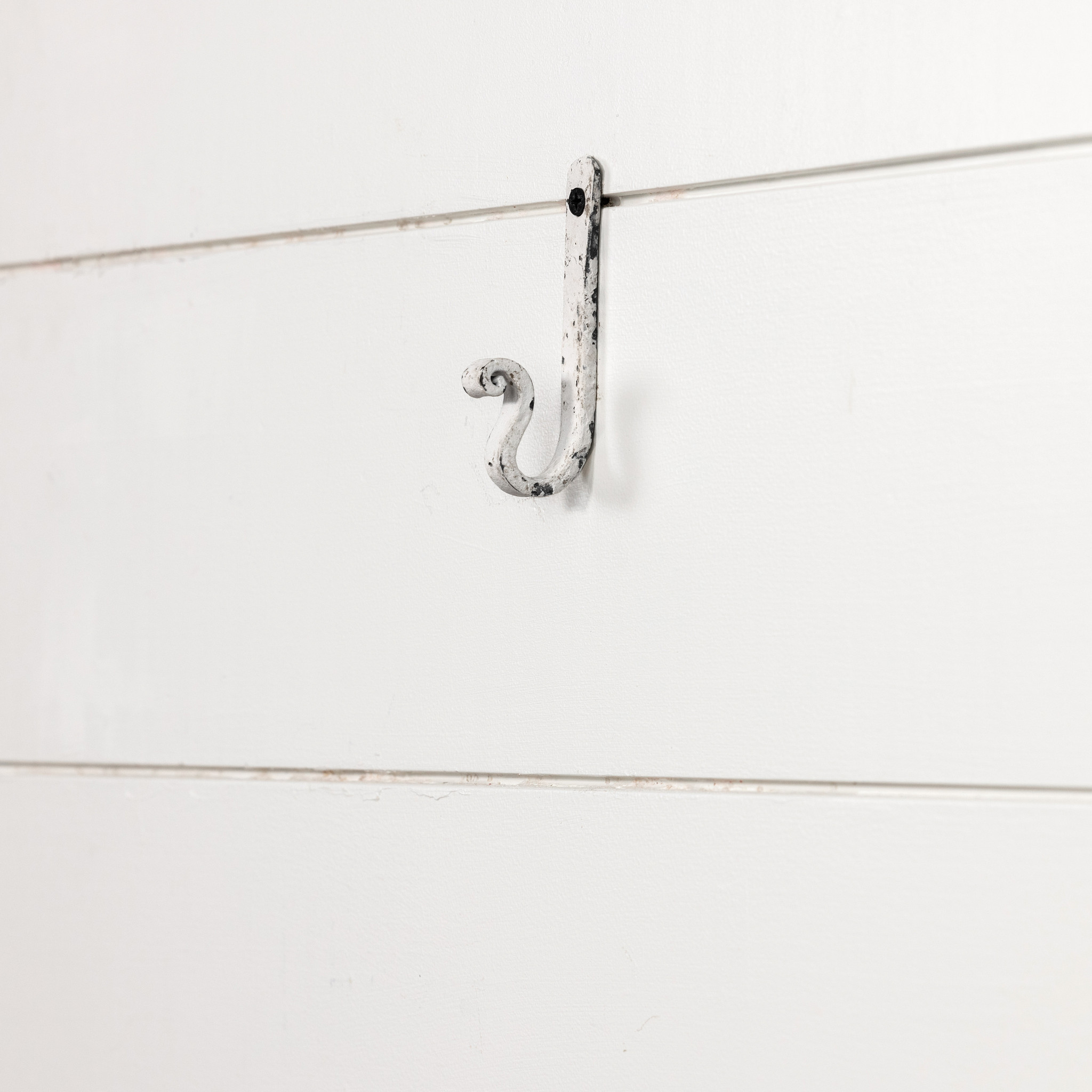 White Fortified Hook, 4", photo 2 of 2