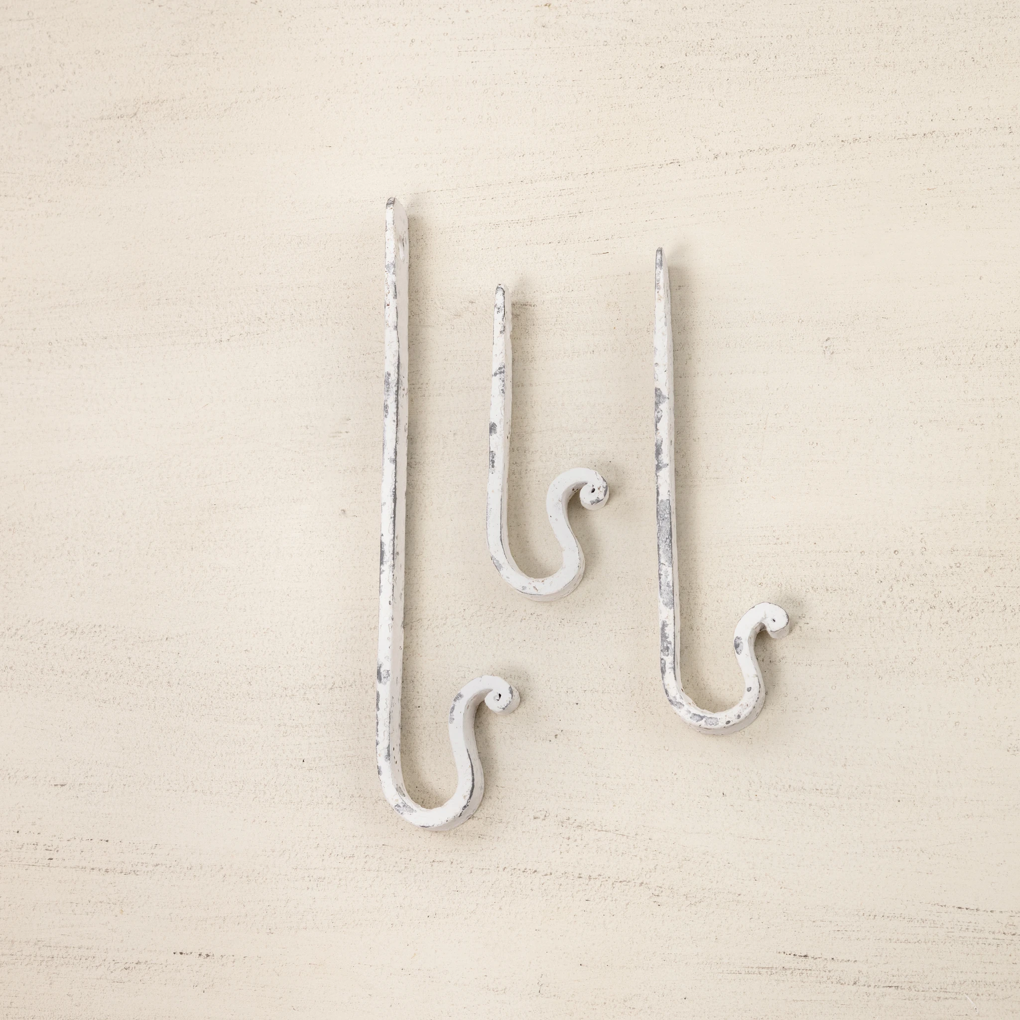 White Fortified Hook, 4"