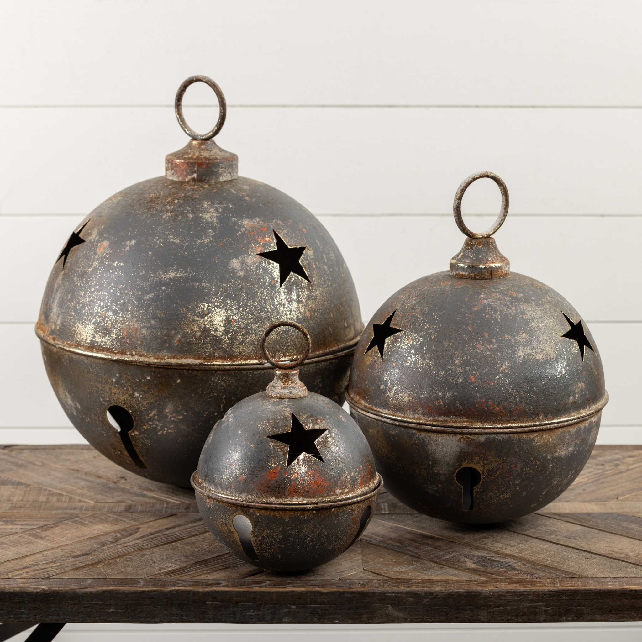 Grey Star Sleigh Bell, 8.5", photo 3 of 5