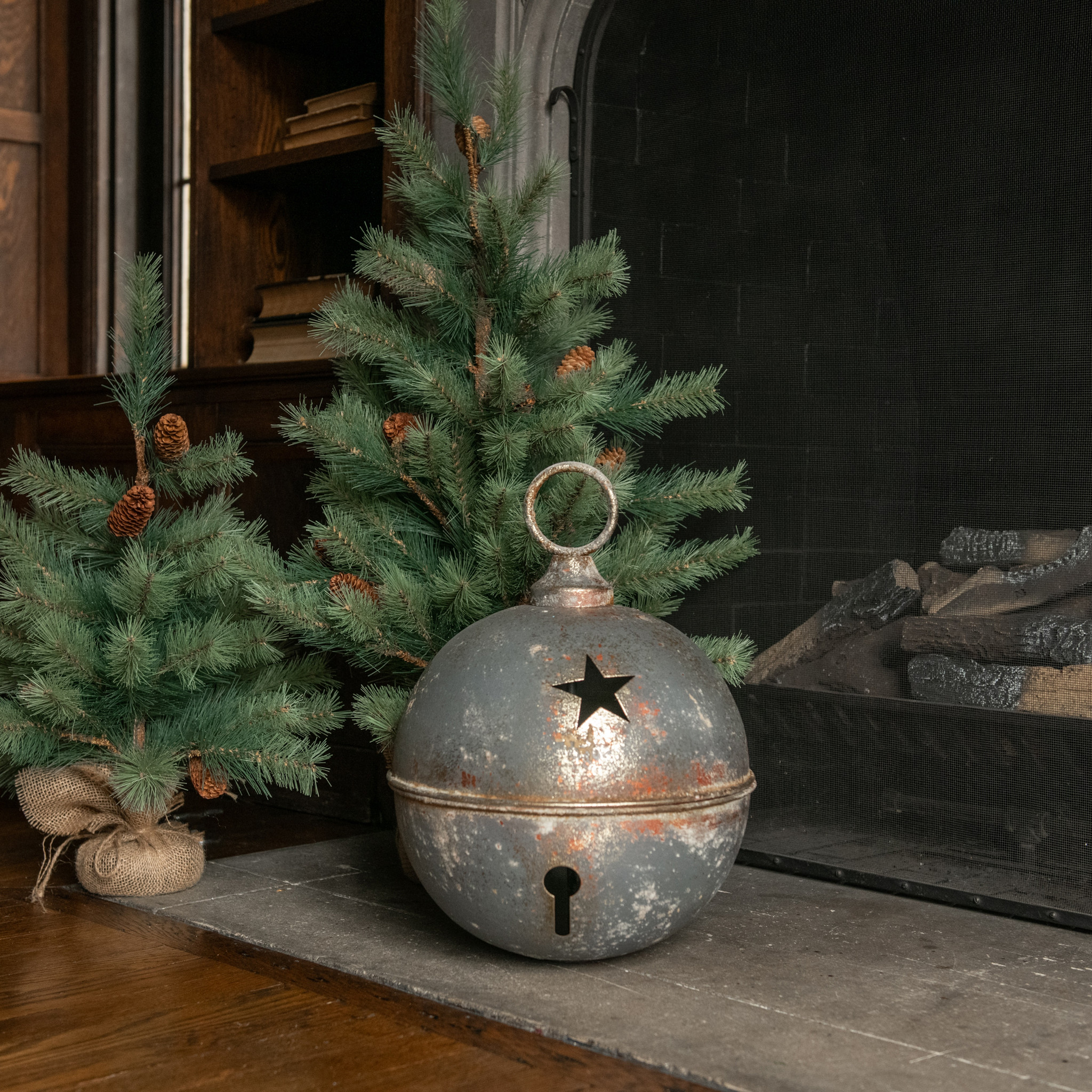 Grey Star Sleigh Bell, 12"