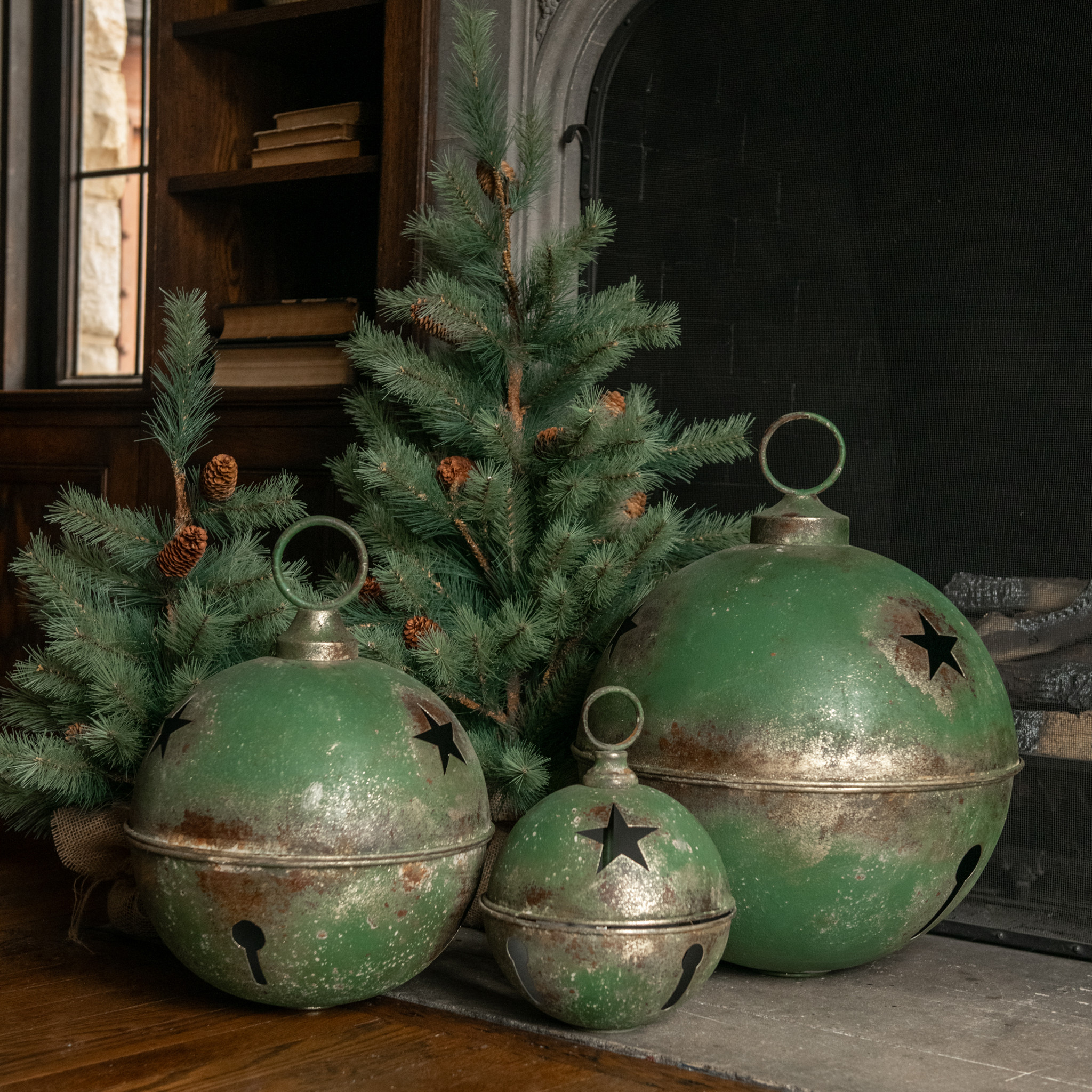 Green Star Sleigh Bell, 16", photo 2 of 4