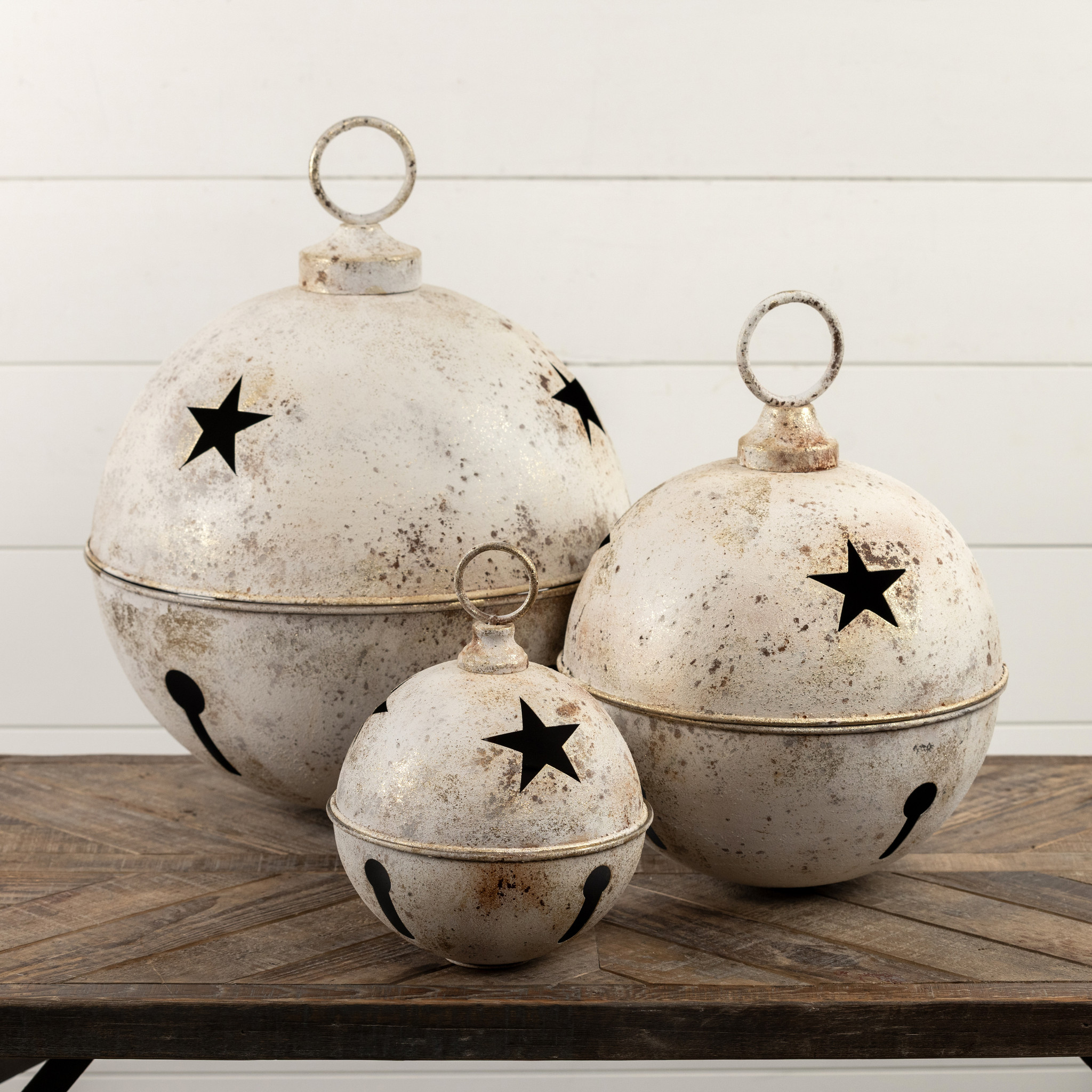 White Star Sleigh Bell, 16", photo 3 of 4