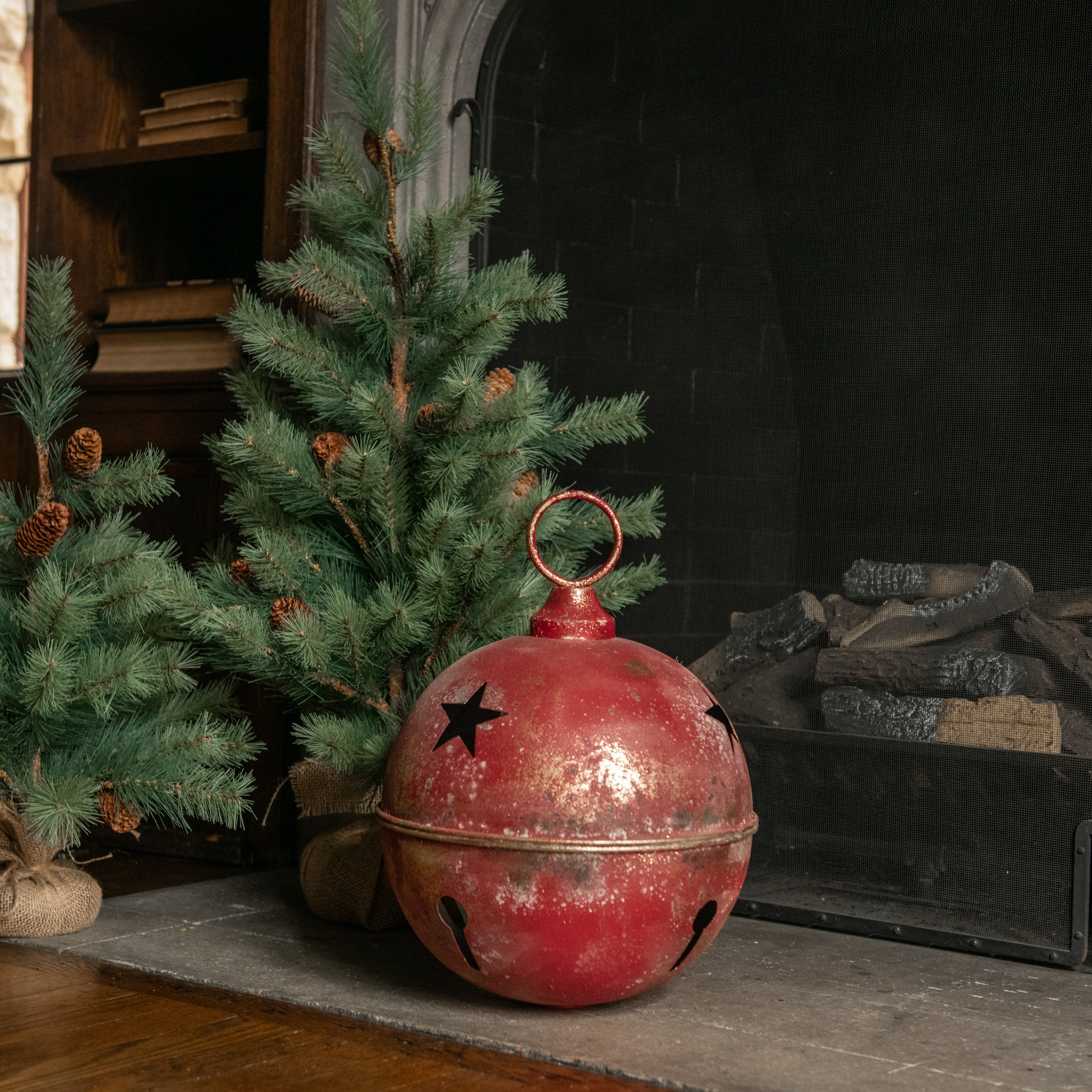 Red Star Sleigh Bell, 12" — photo 1 of 5