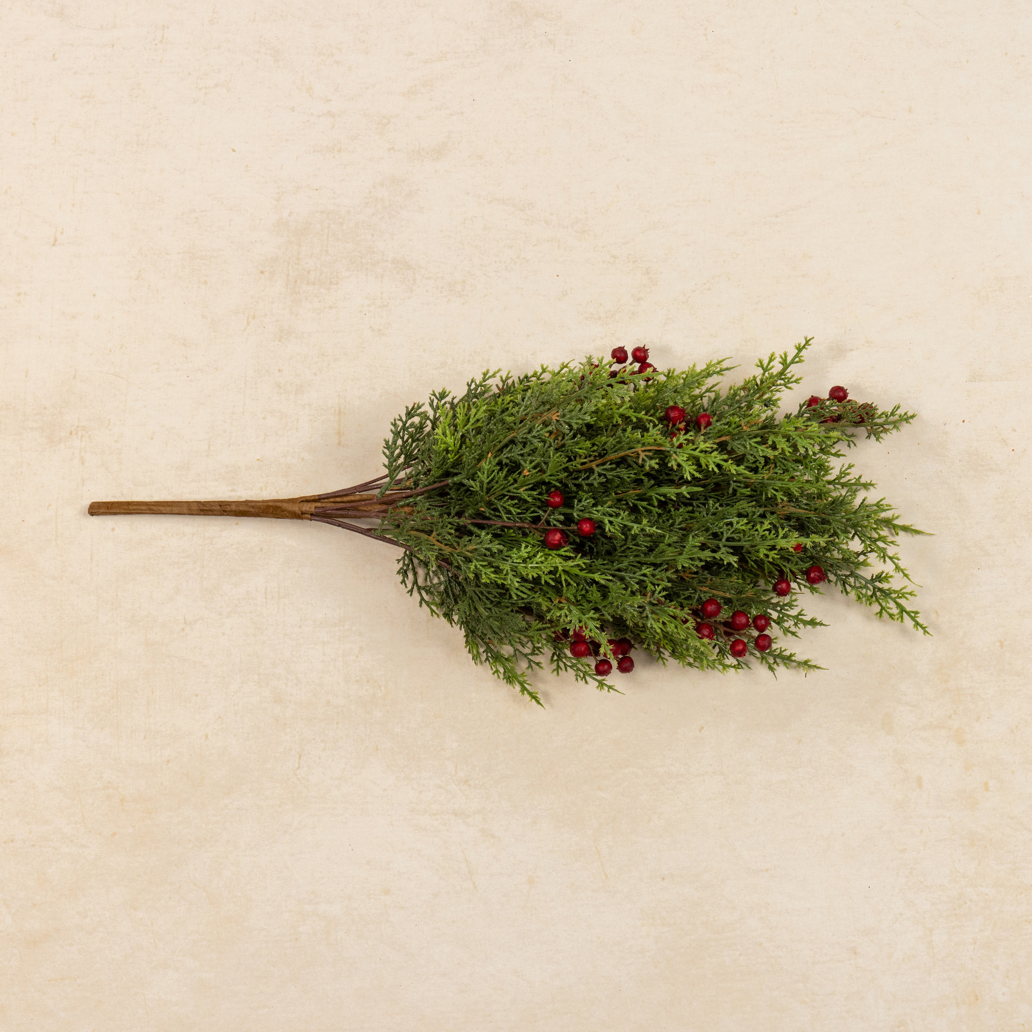 Soft Cedar & Red Berry Bush, 22", photo 3 of 3