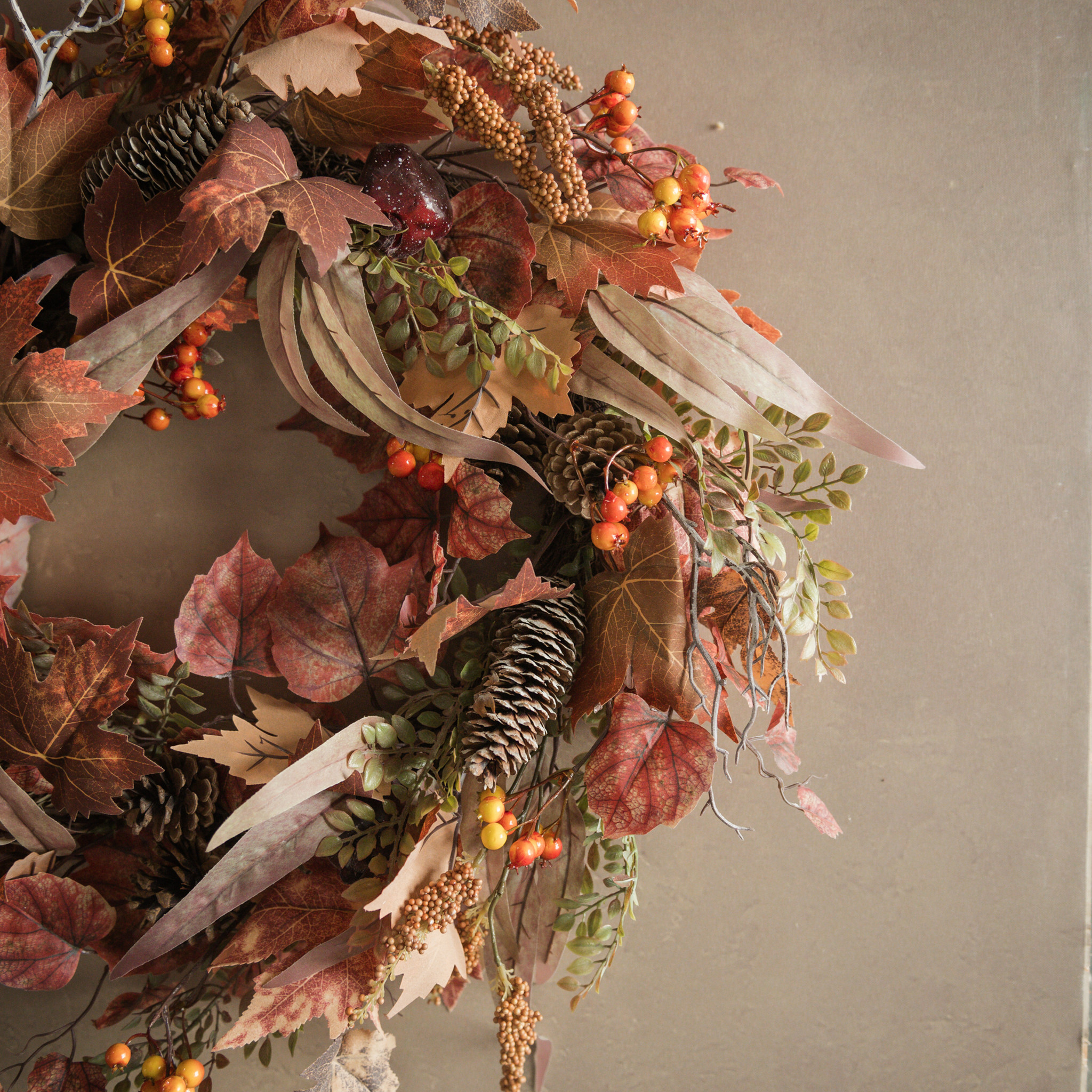 Maple Leaf & Eucalyptus Wreath, 24"
