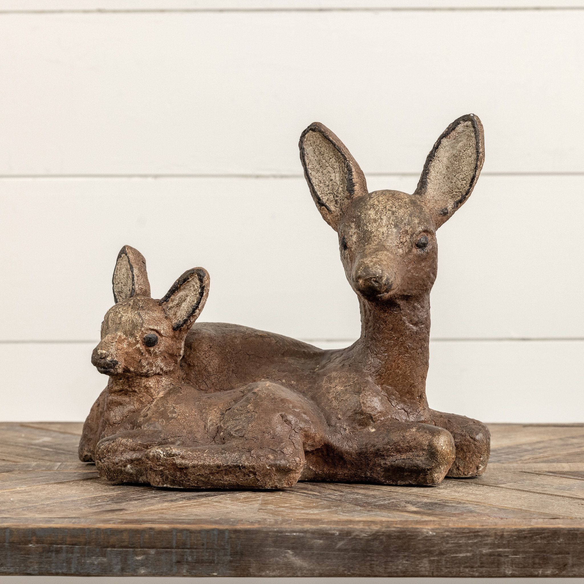 Sitting Doe with Fawn Statuette, photo 2 of 2