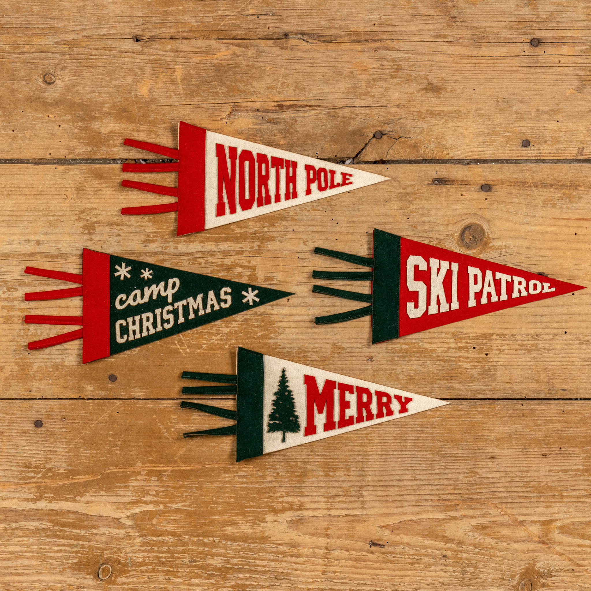 Camp Christmas Pennant, 8", photo 4 of 4