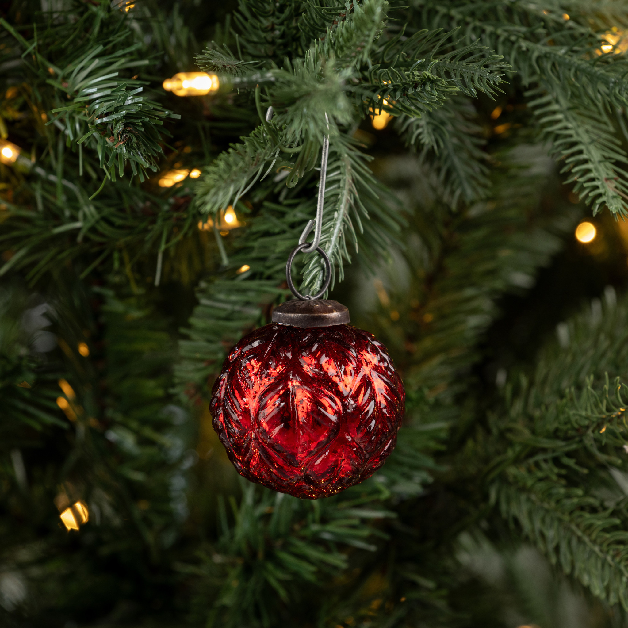 Red Leaf Kugel Ornament, 2"