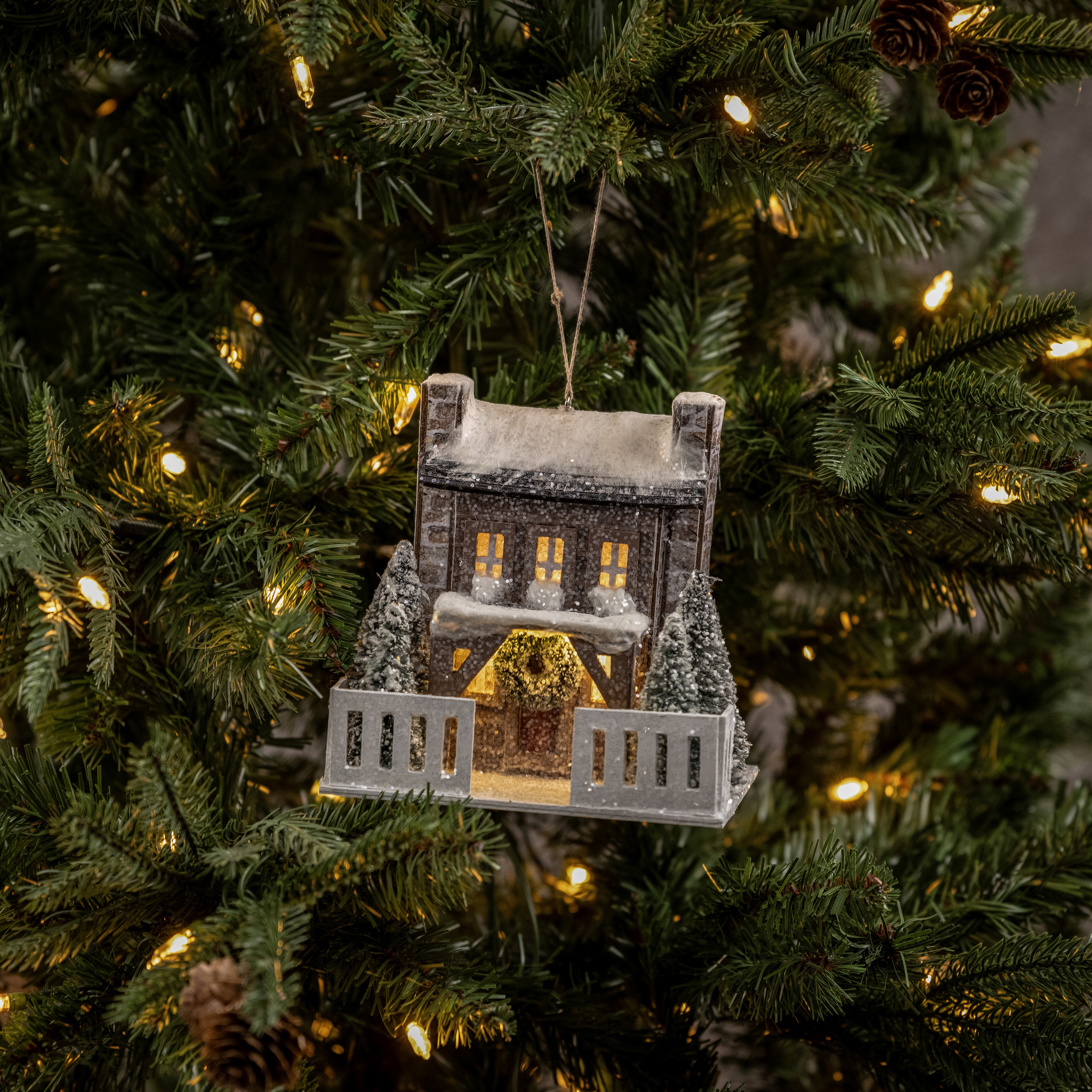 Cabin with Porch Ornament, photo 2 of 3