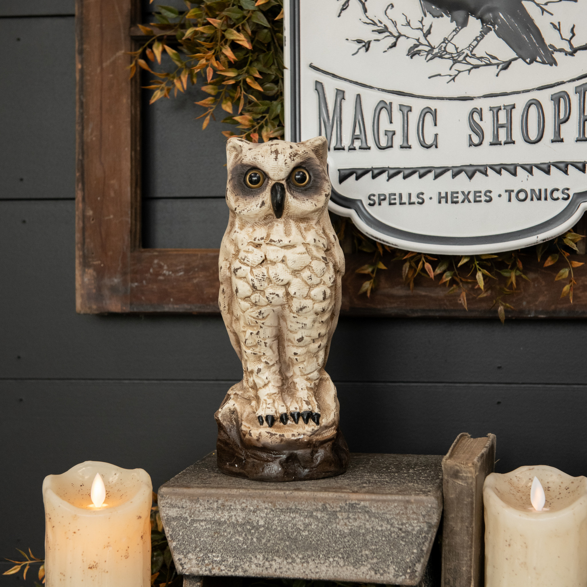 Vintage White Owl, 10"