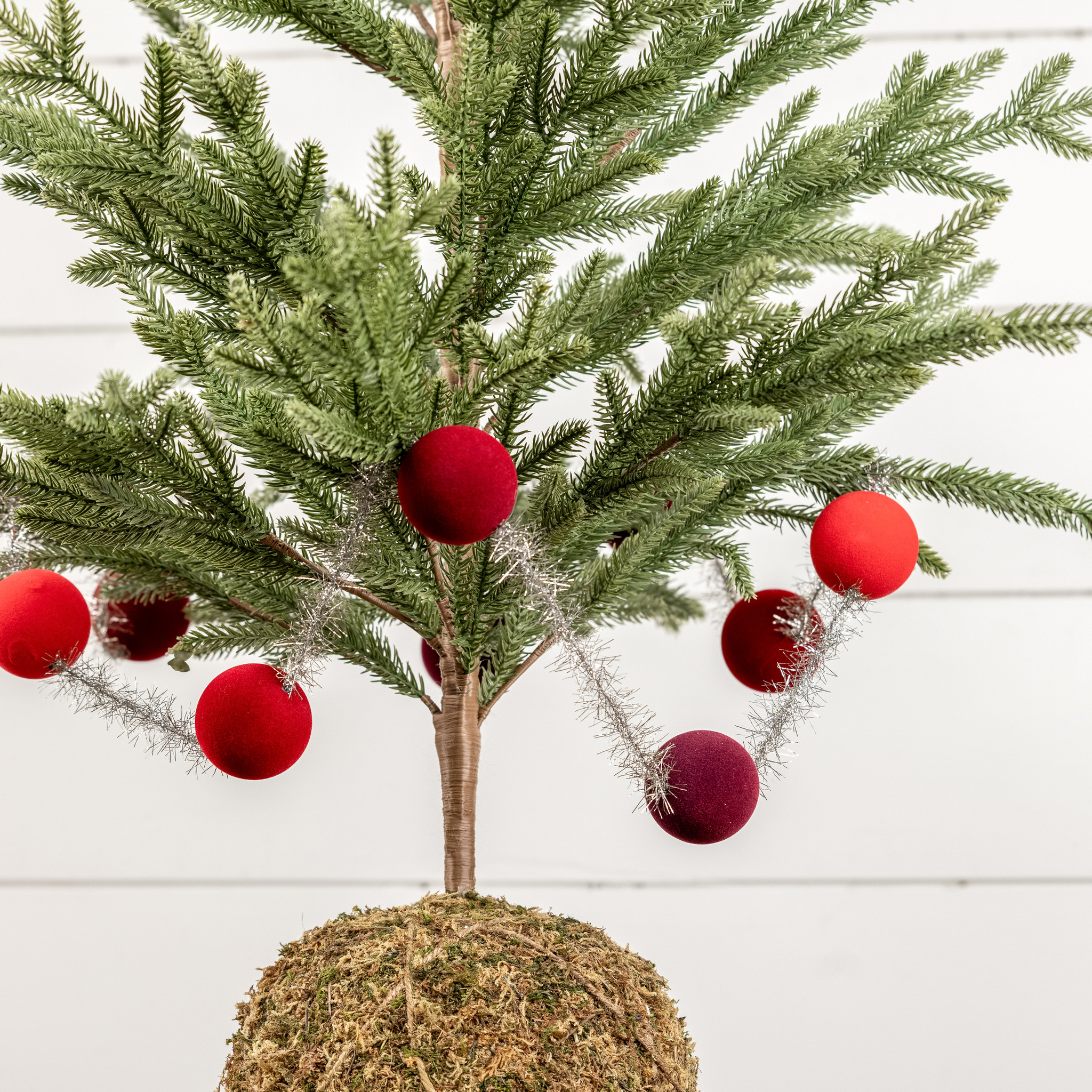 Gradient Red 2" Flocked Ball Garland, 6 ft, photo 2 of 3