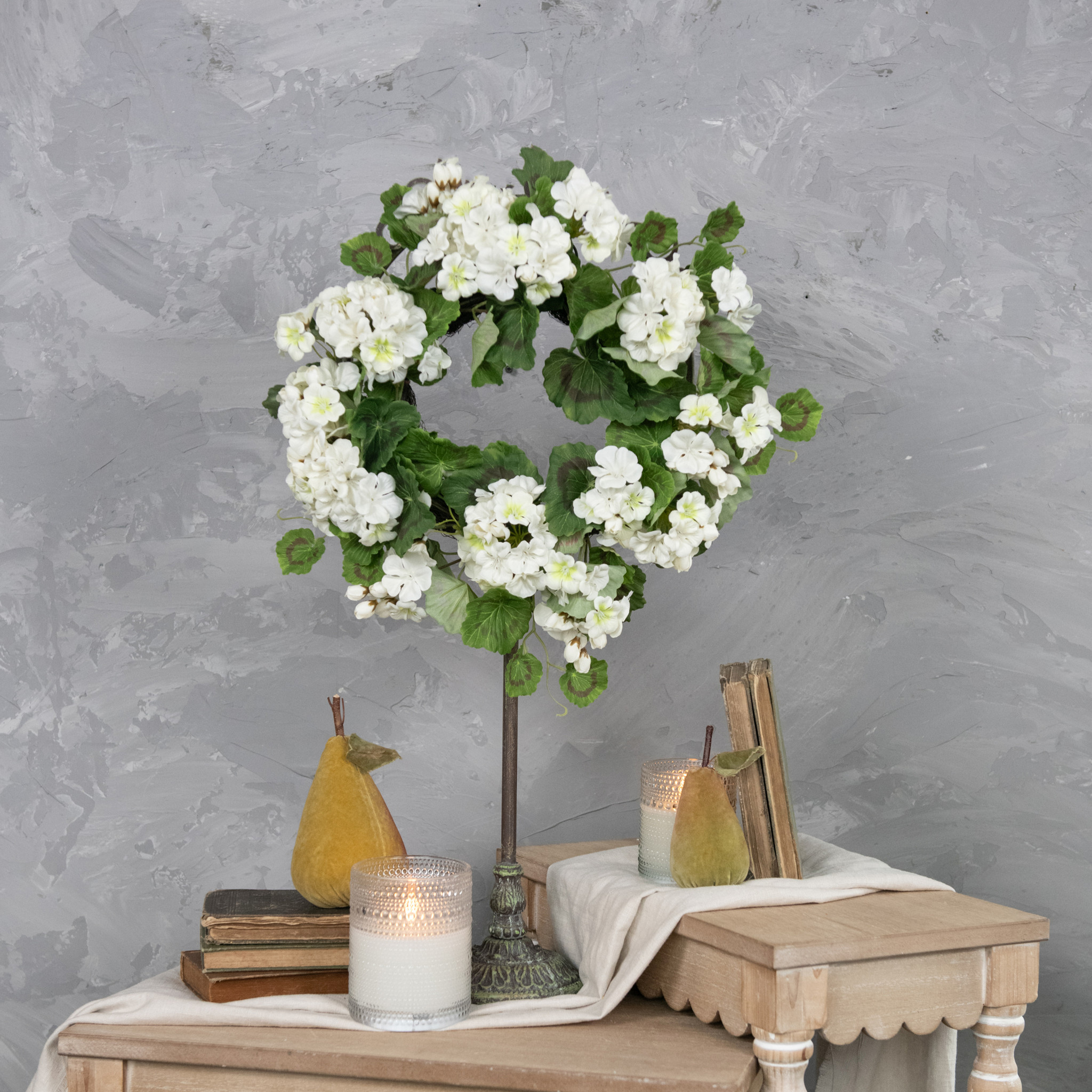 White Geranium Candle Ring, 15", photo 3 of 3