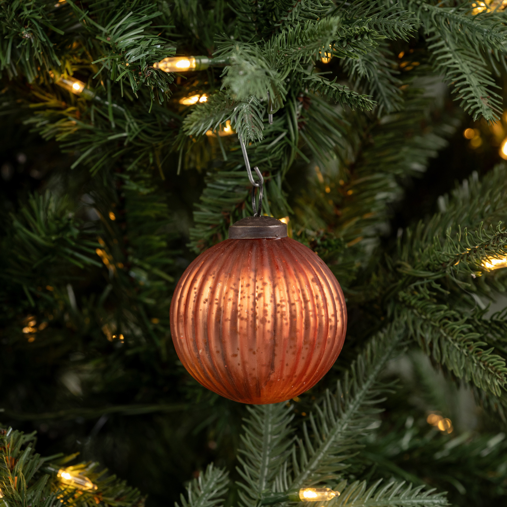 Salmon Ribbed Kugel Ornament, 3"