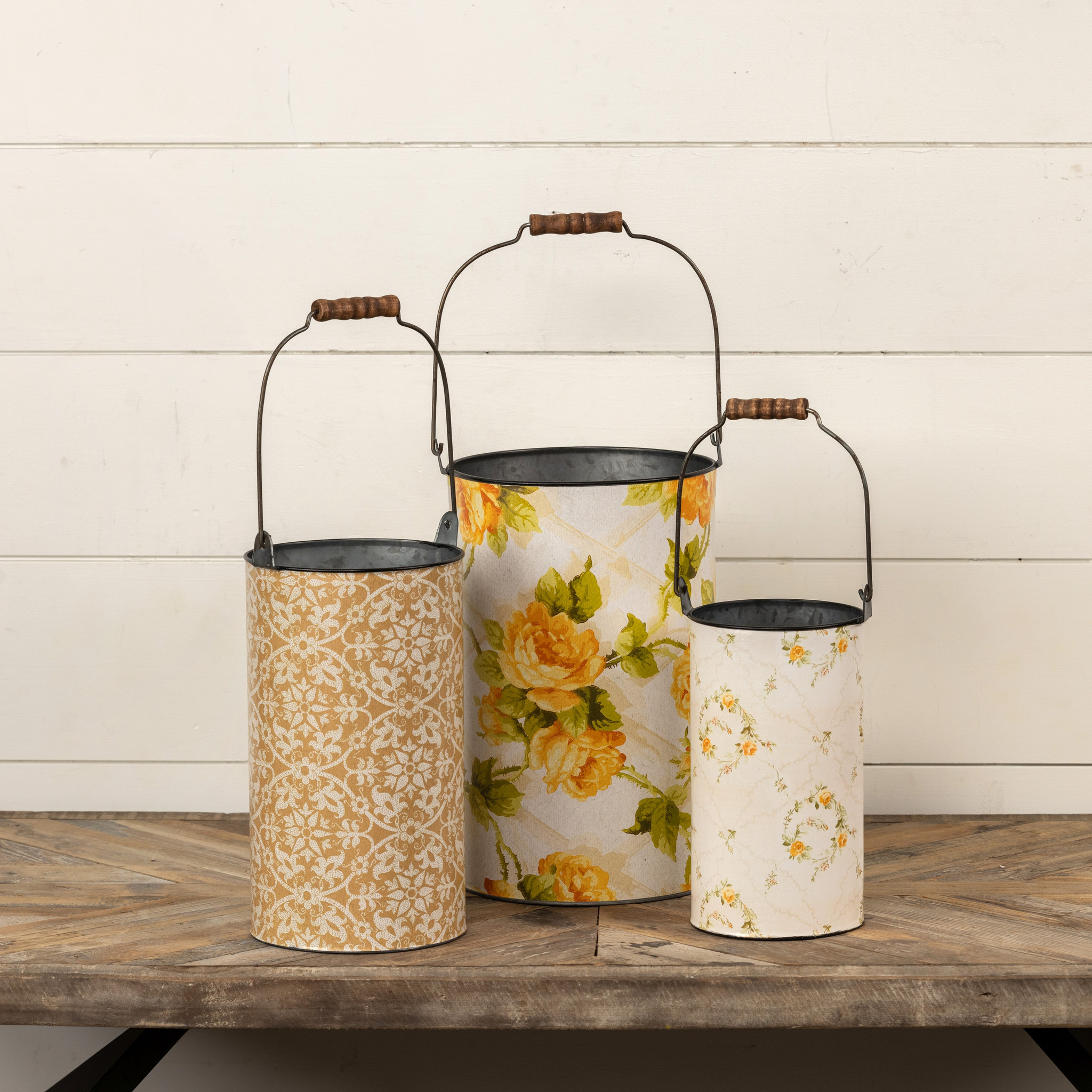 Annabelle's Chalet Metal Buckets, Set of 3