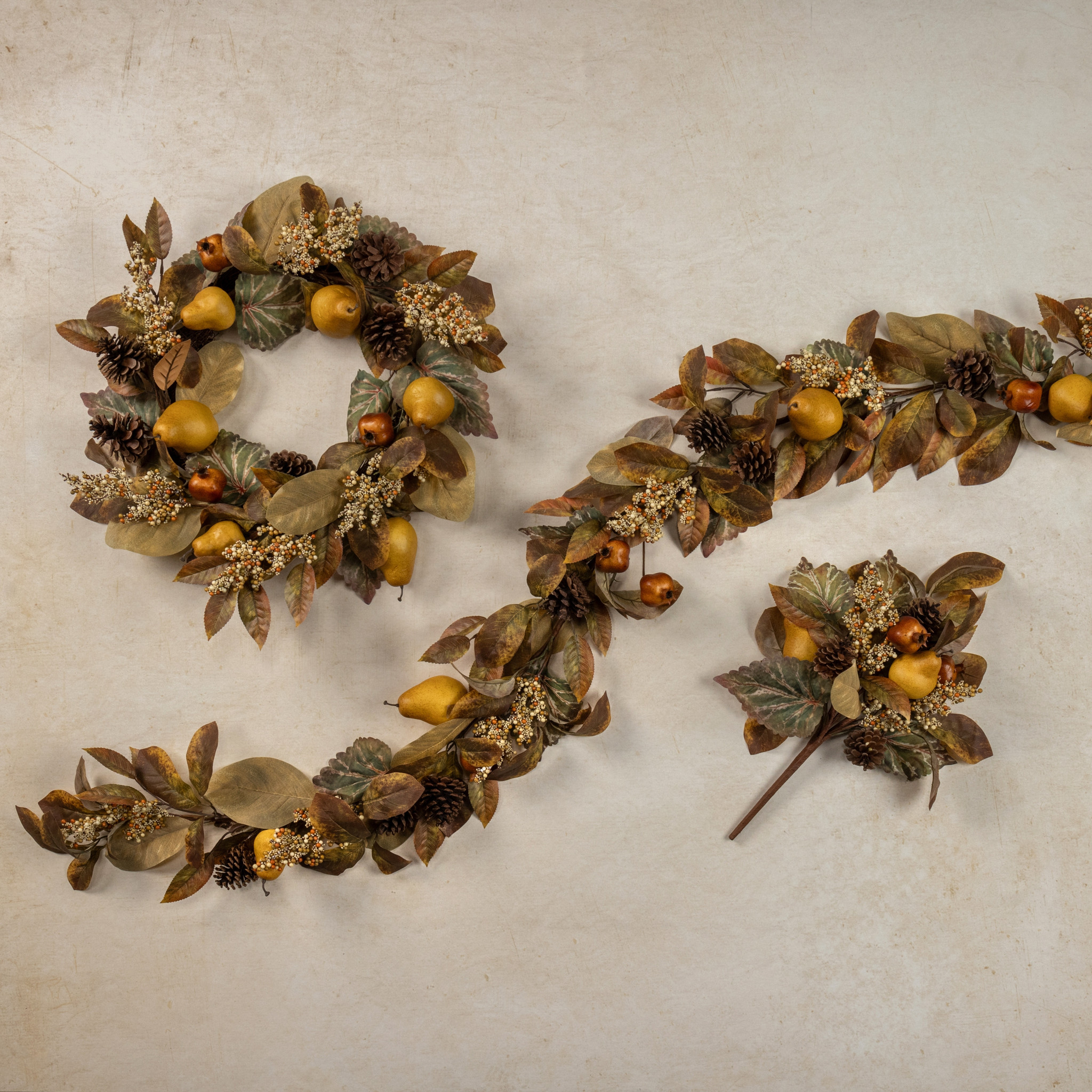Pear & Pomegranate Garland, 6 ft, photo 3 of 3
