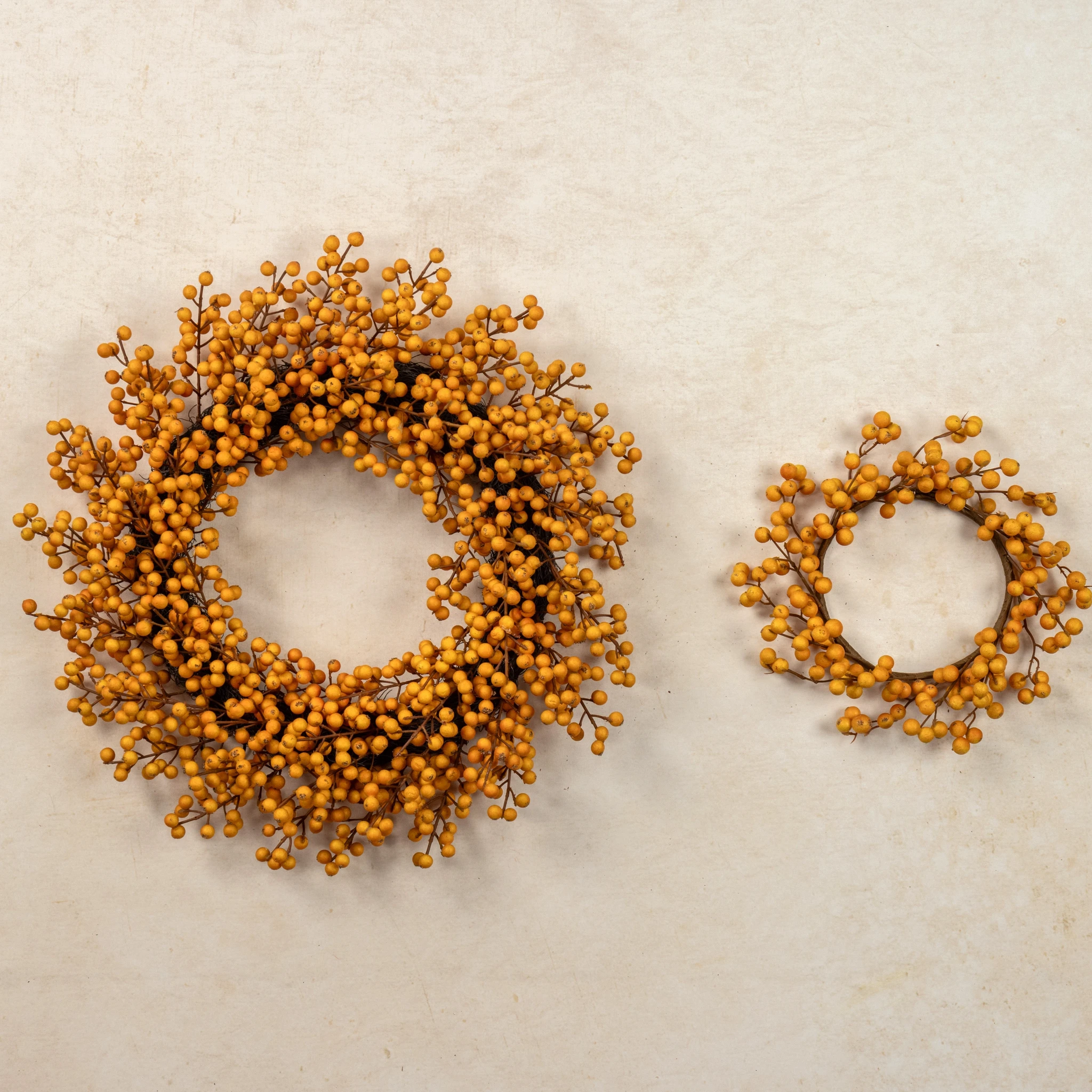 Dark Yellow Berry Wreath, 22", photo 3 of 3