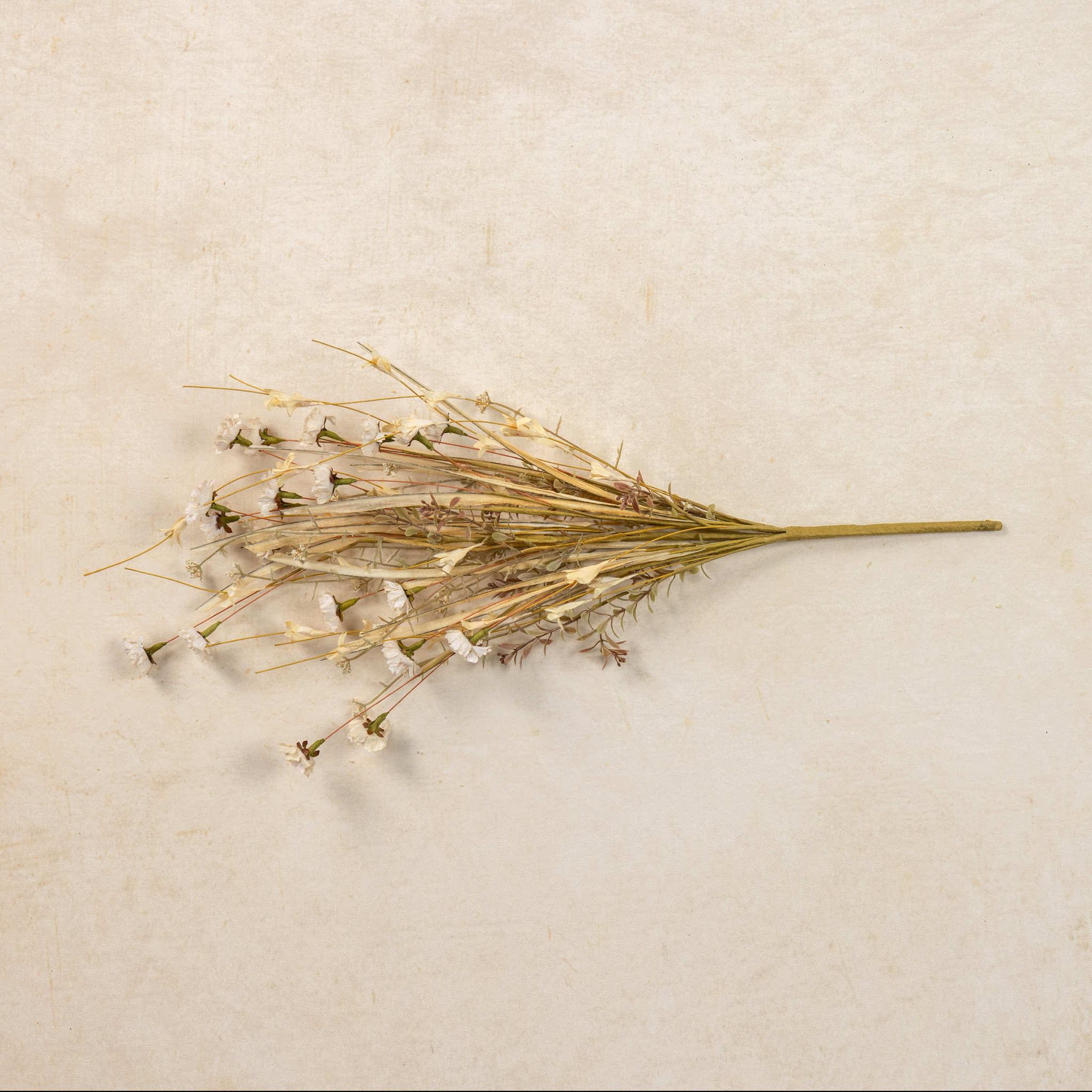 Cream Mini Daisy & Wild Grass Bush, 22"