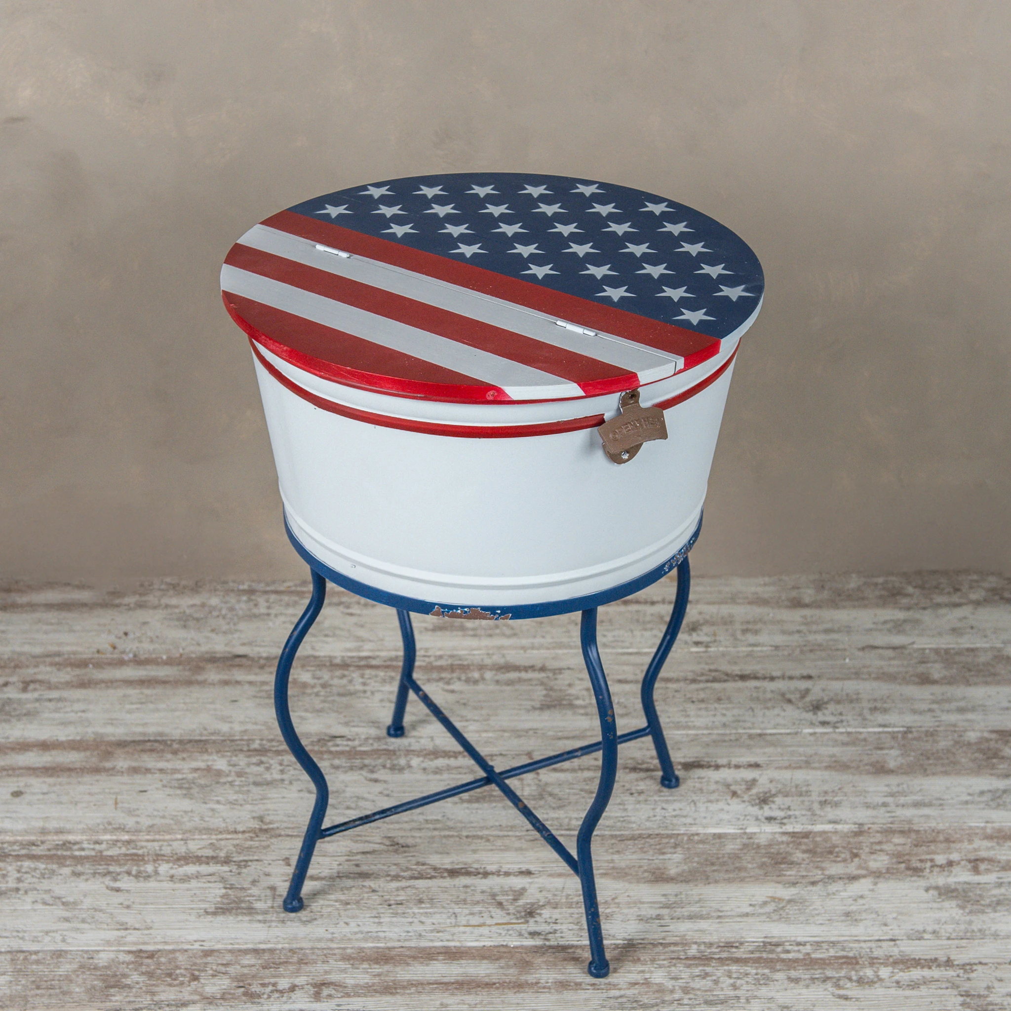 Patriotic Bucket on Stand, photo 4 of 4