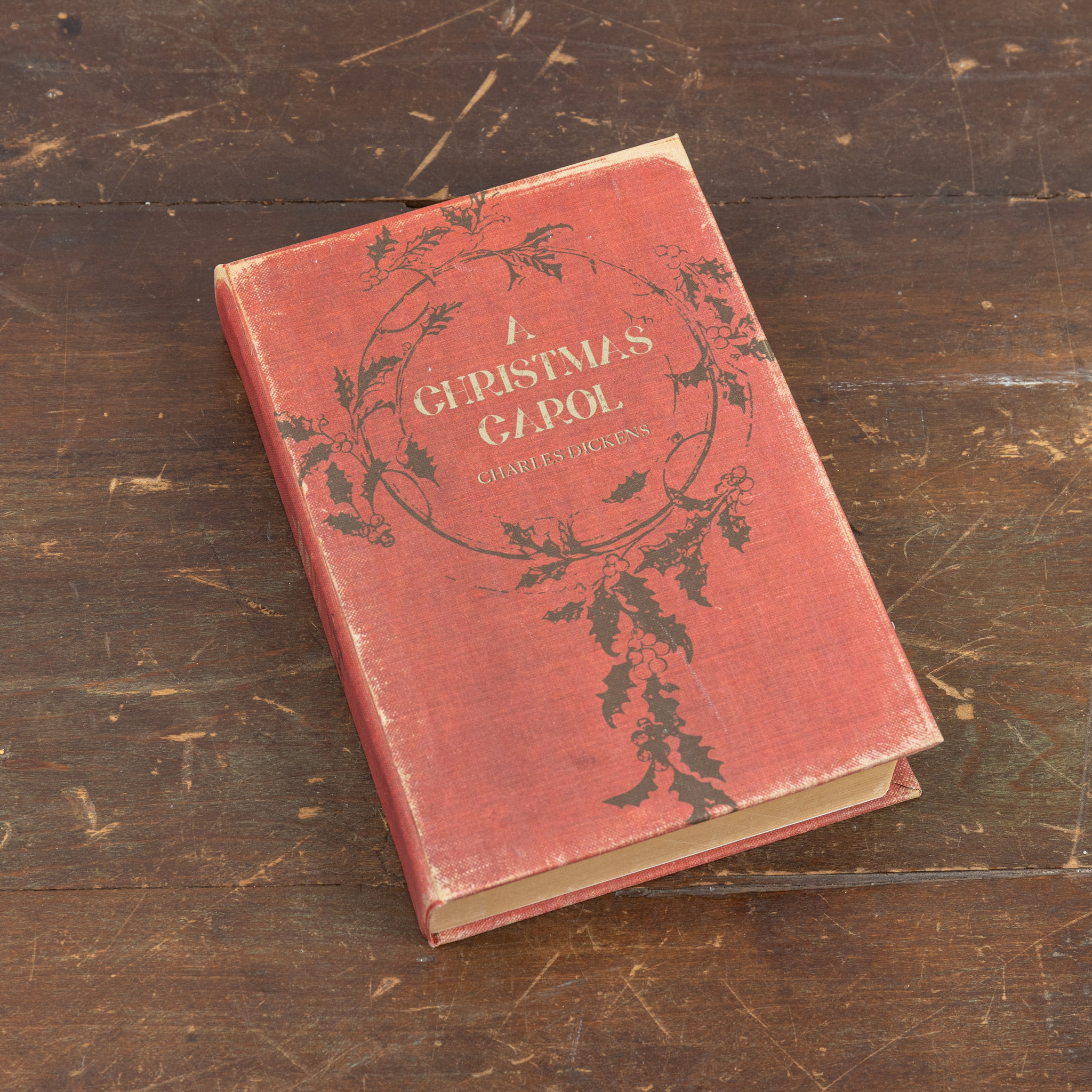 A Christmas Carol Journal, 8.5", photo 2 of 3