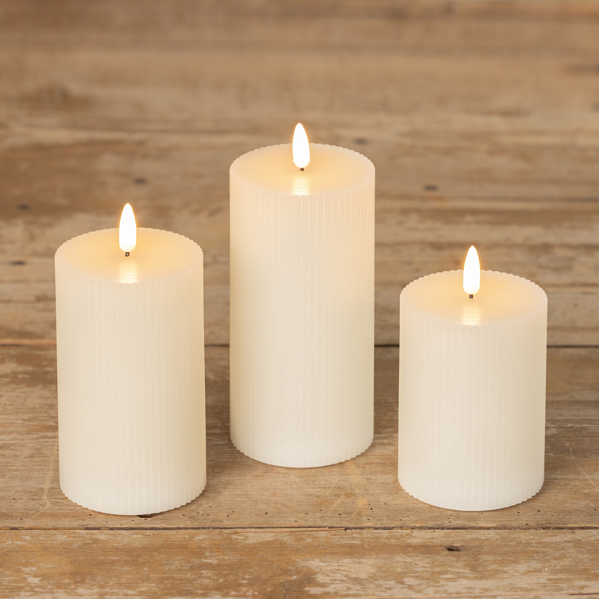 Flameless Cream Grooved Candle, 5", photo 3 of 4