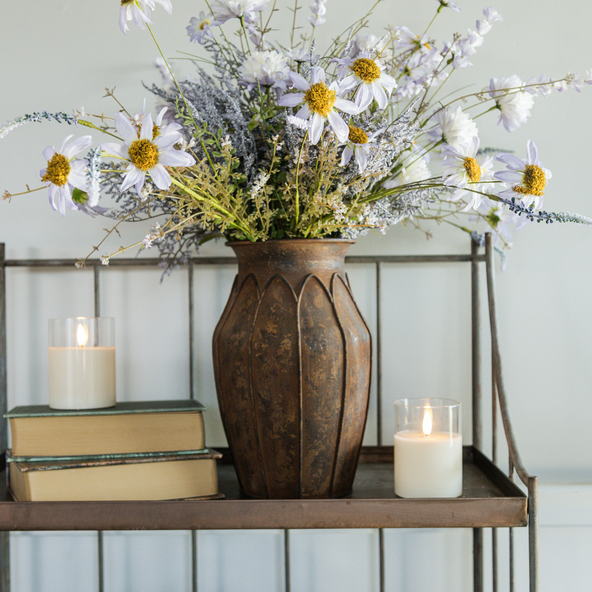 Theodore Vase