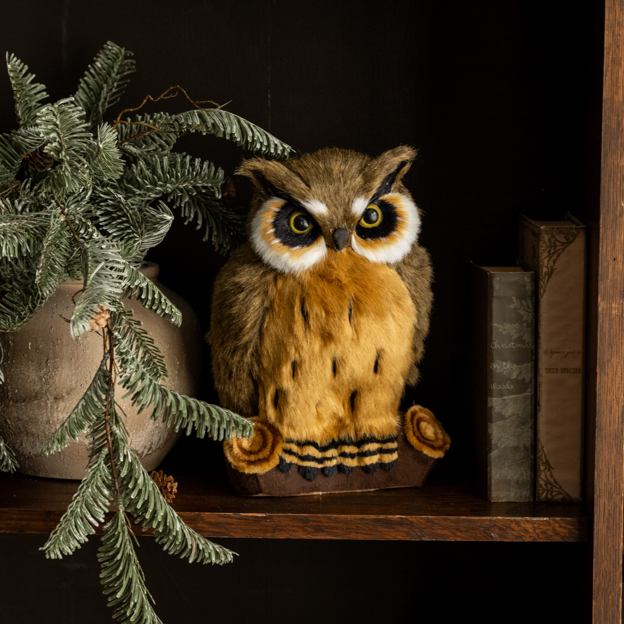 Great Horned Owl on Log, 11"