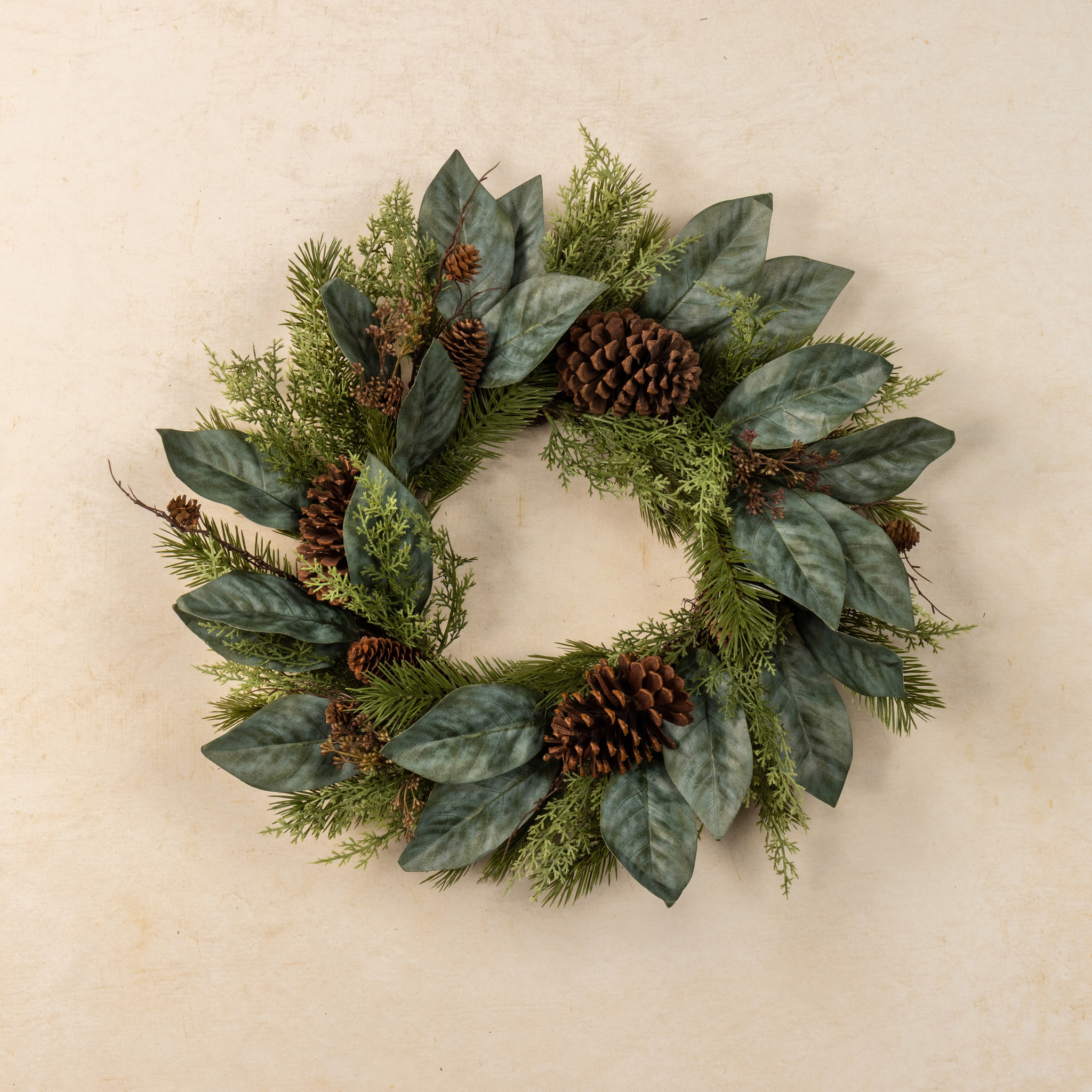 Cedar, Pine & Magnolia Wreath, 24", photo 2 of 3