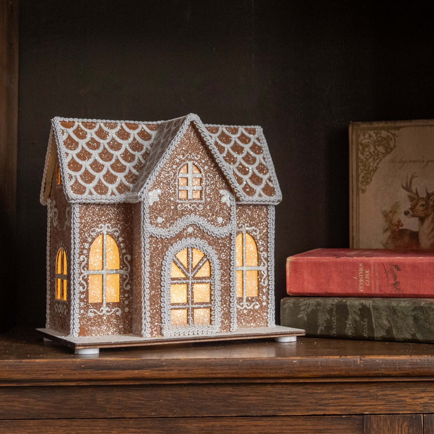 Lighted Gingerbread Manor, 8"