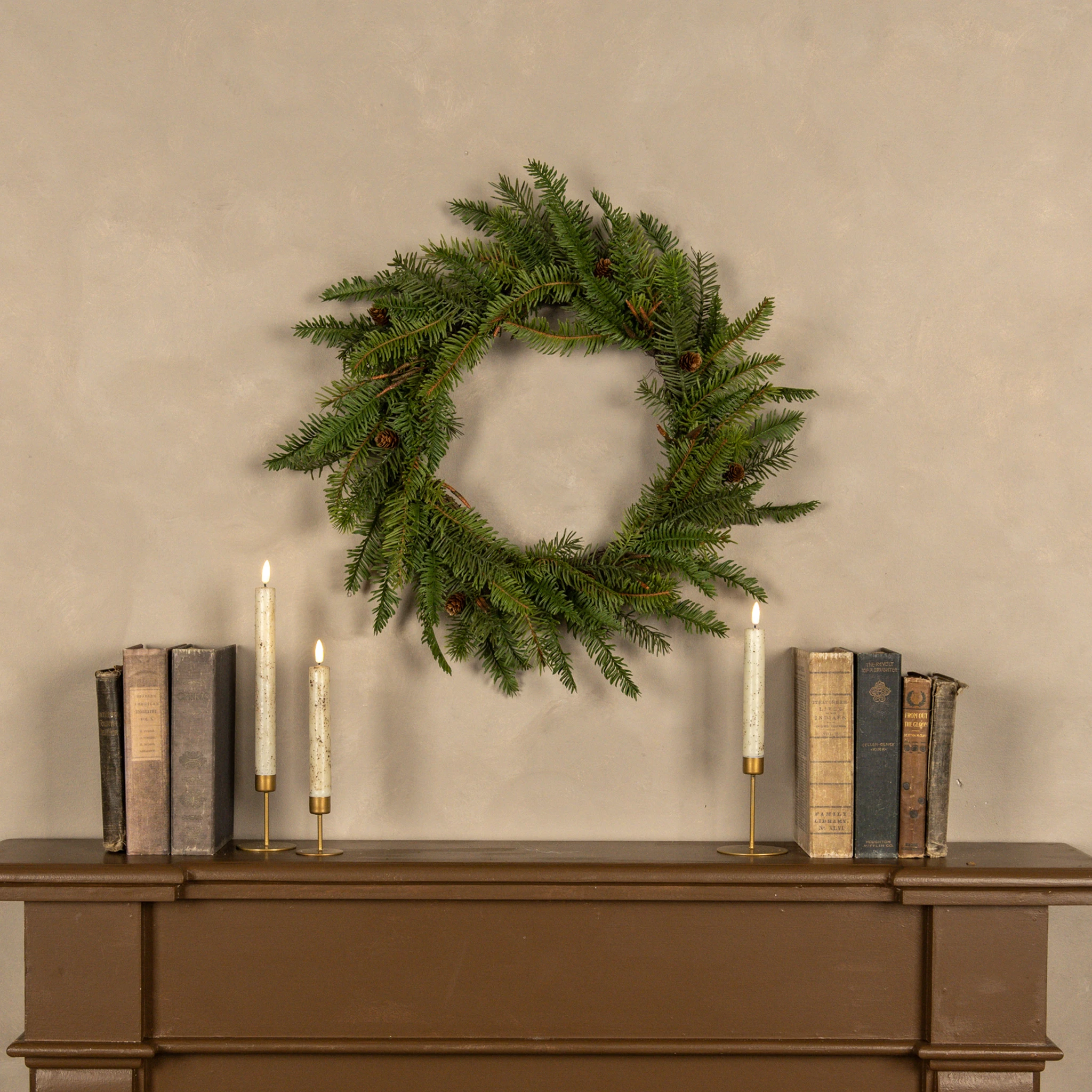 Hemlock & Douglas Fir with Mini Pinecone Wreath, 22"