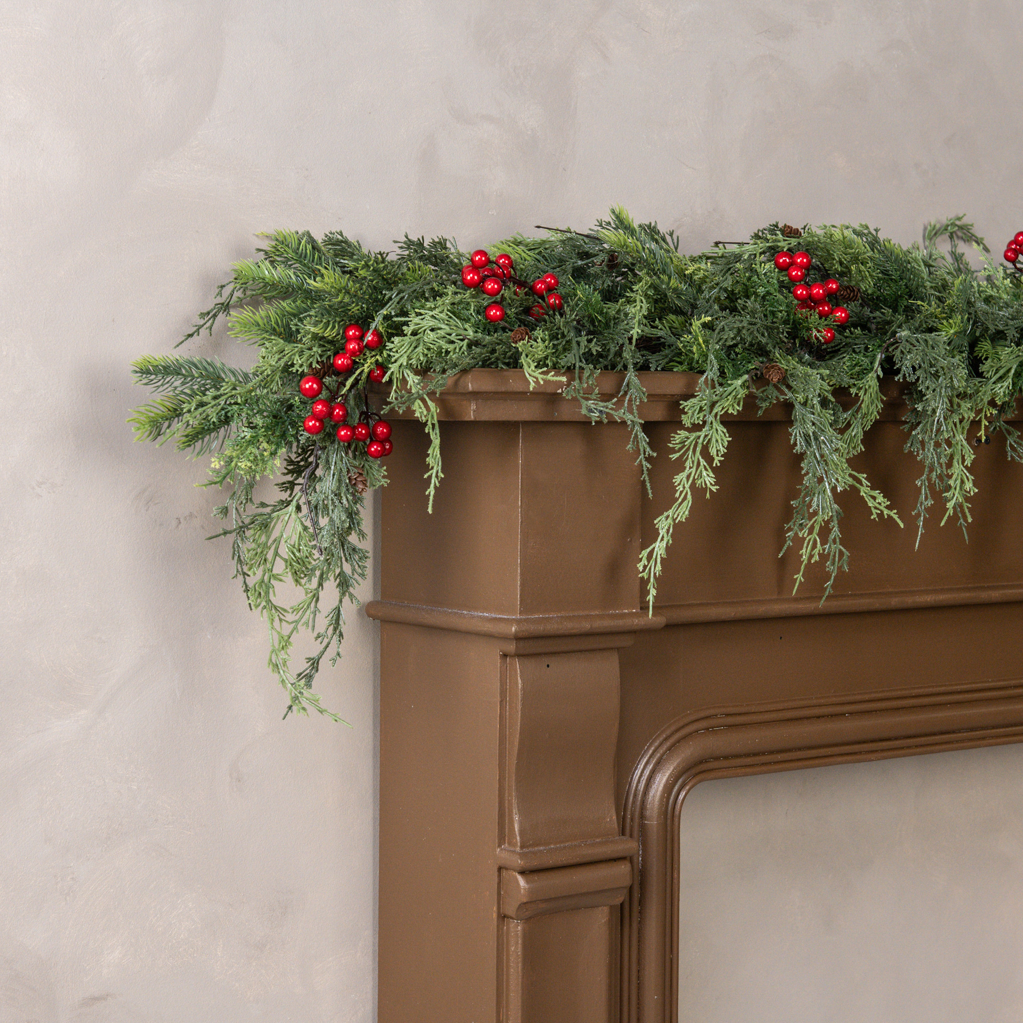 Pine, Cedar & Berries Garland, 5 ft