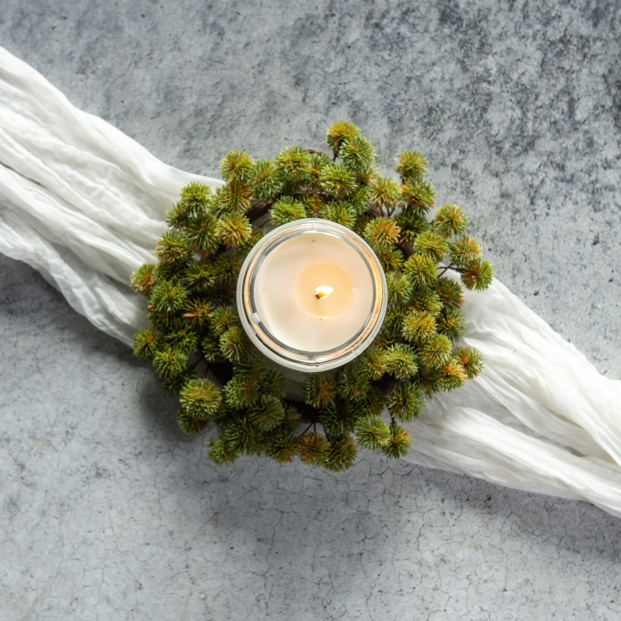 Green Mini Chestnut Seed Candle Ring, 10"