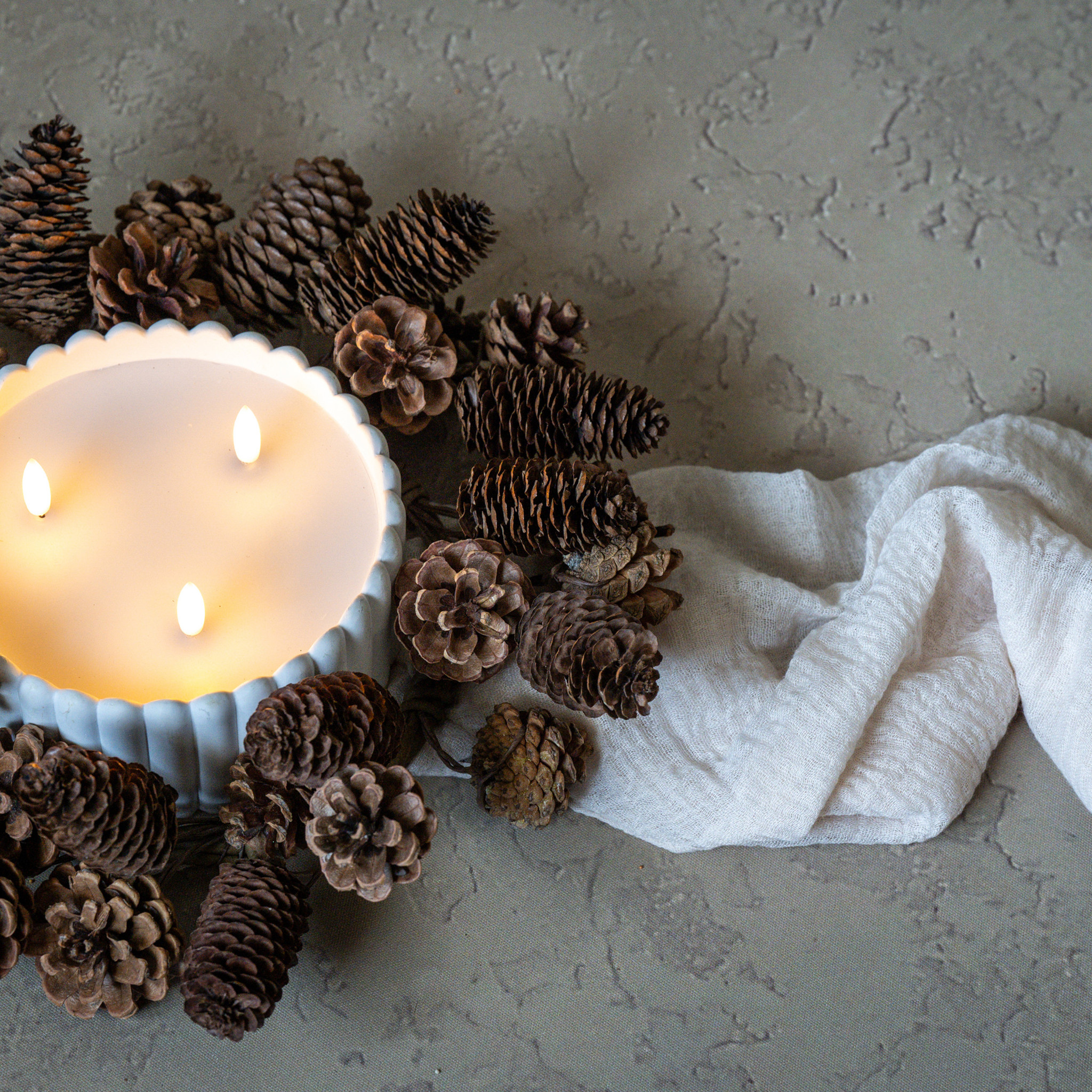 Pinecone Candle Ring, 14", photo 2 of 3