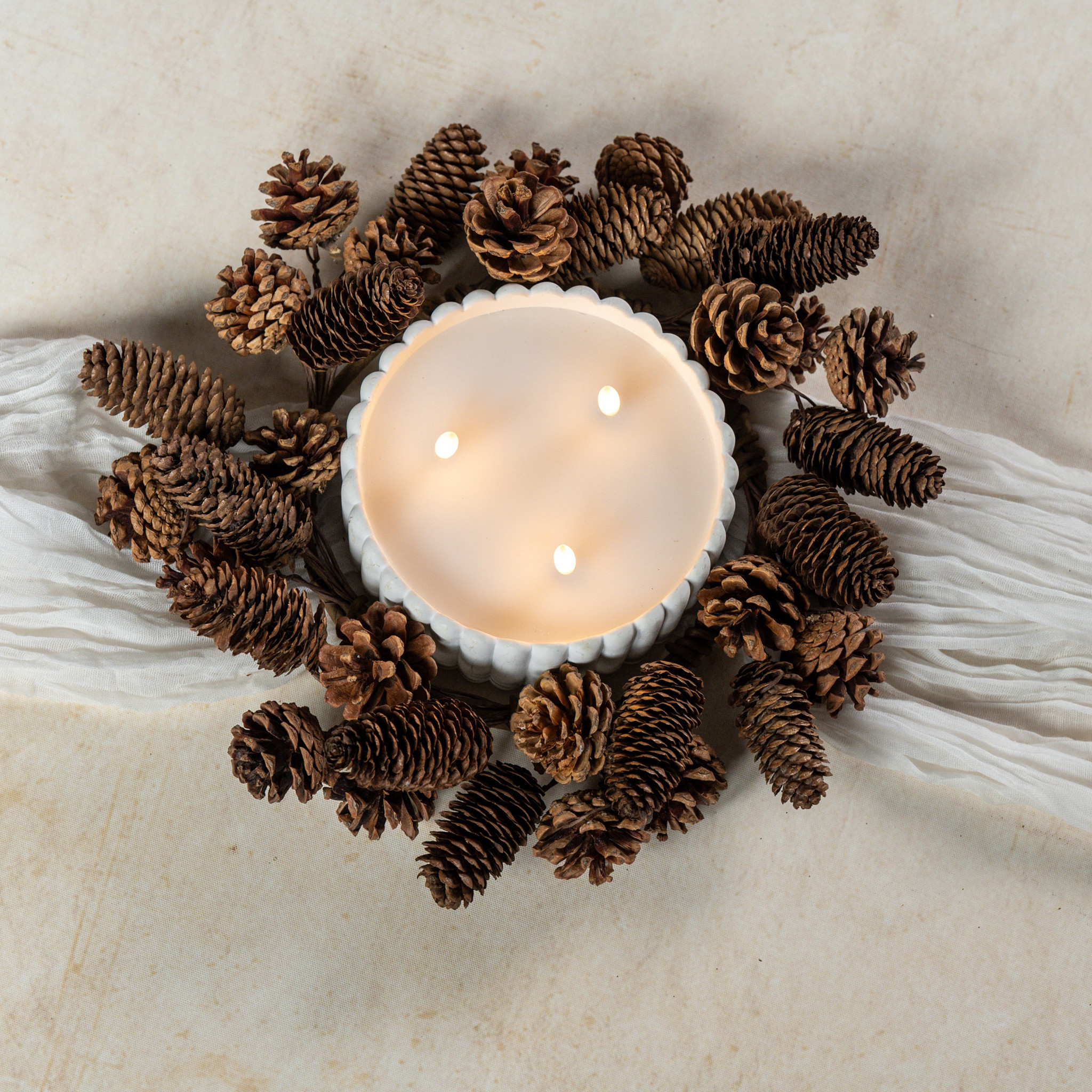 Pinecone Candle Ring, 14"