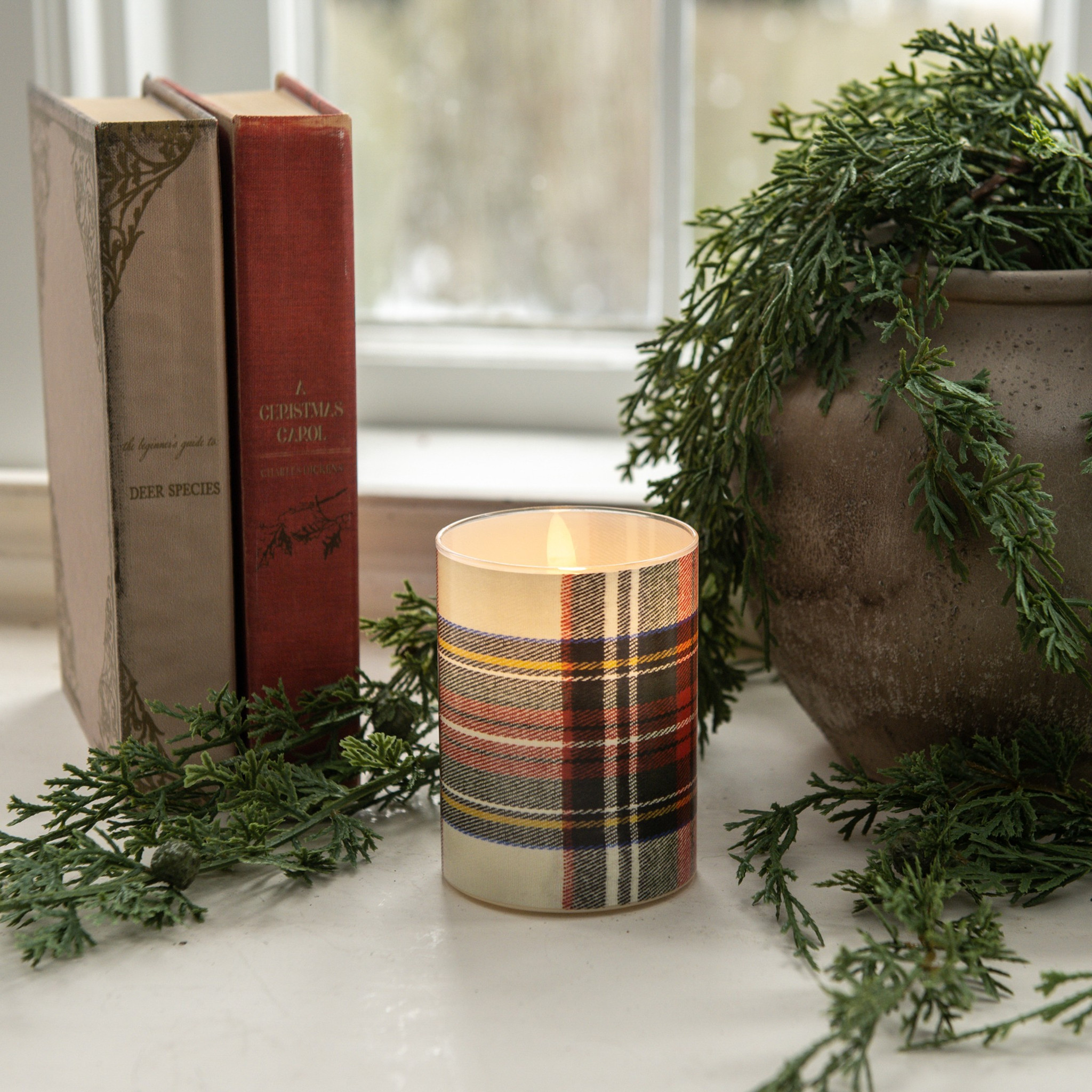 Flameless White Tartan Glass Candle, 4"